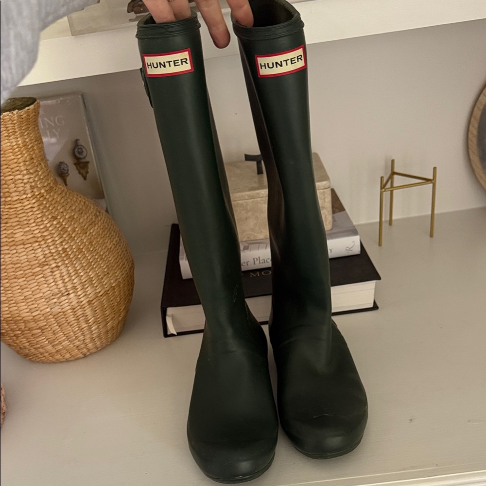 Hunter Women's Dark Green Rain Boots